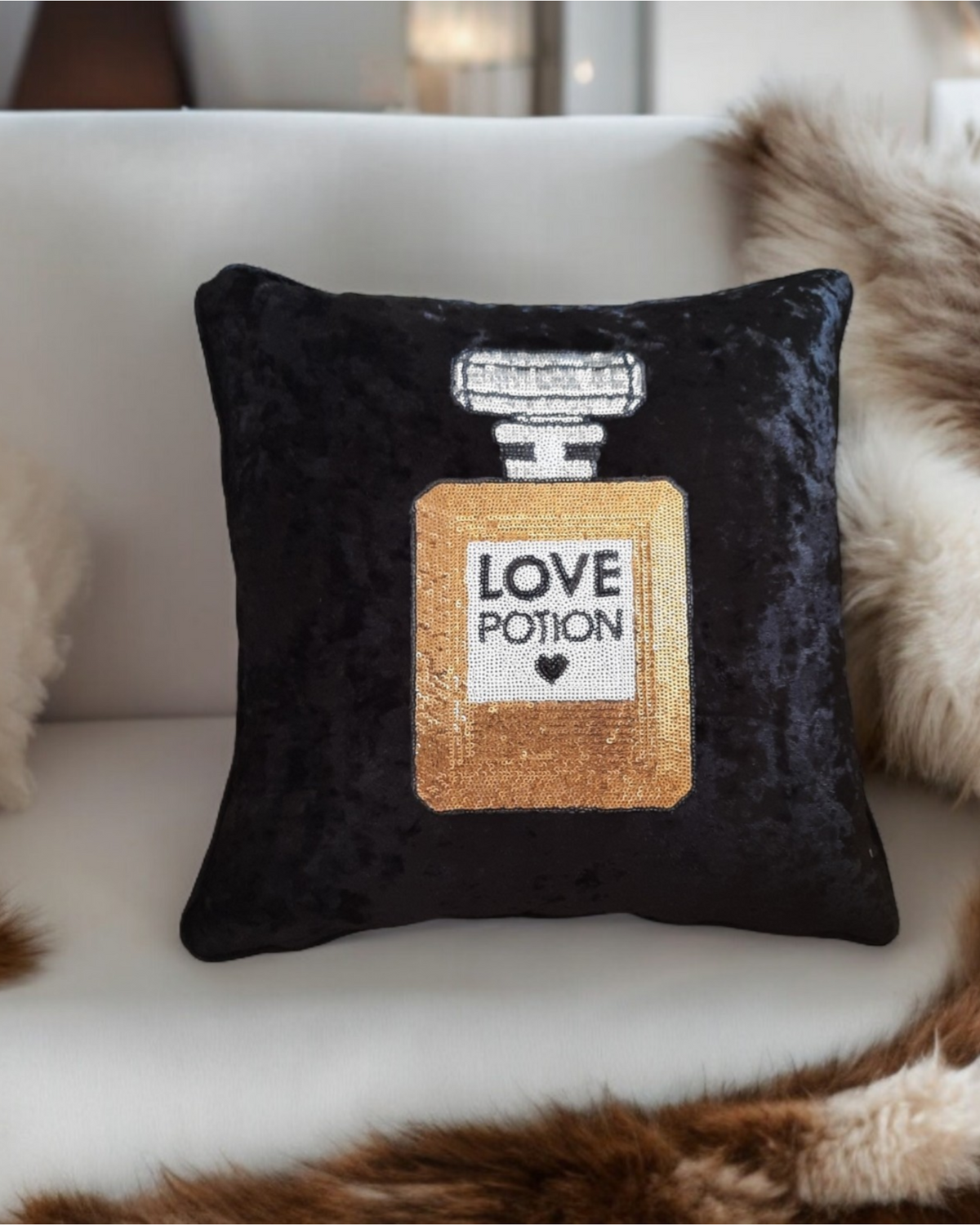 Love Velvet Cushion Cover Love Potion Premium Pillow Heart Cushion For Living Room Heart Pillow For Bedroom Luxury Decorative Cushion Gift