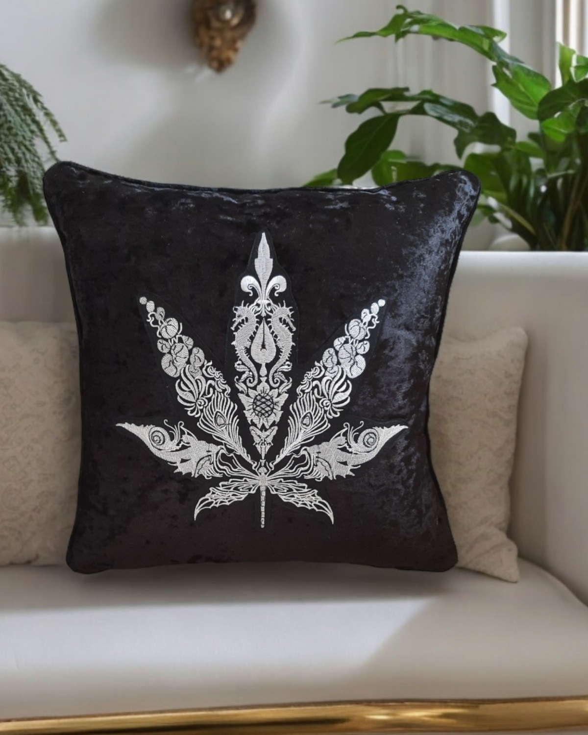 Weed Leaf Cushion Cover Cannabis Pillow Cover Weed Throw Pillowcase Marijuana Leaf 420 Cannabis Cushion Cover Home Decor MaryJane Pillowcase